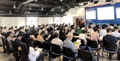 携手并进，共绘蓝图——市外资协会组织会员企业积极参与上海市新能源汽车产业推进交流会